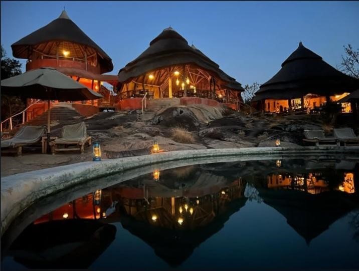 Mihingo Lodge in Lake Mburo National Park